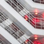 Cum influențează proiectarea clădirii alegerea sistemului de stingere